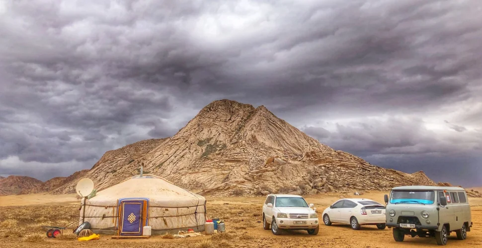 Mongolia – between modernity and nomad lifestyle