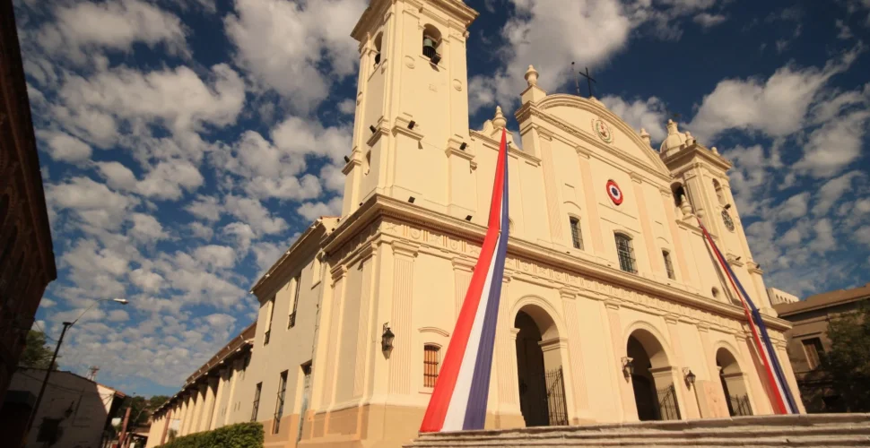 Paraguay – Forests, River and Safaris in South America